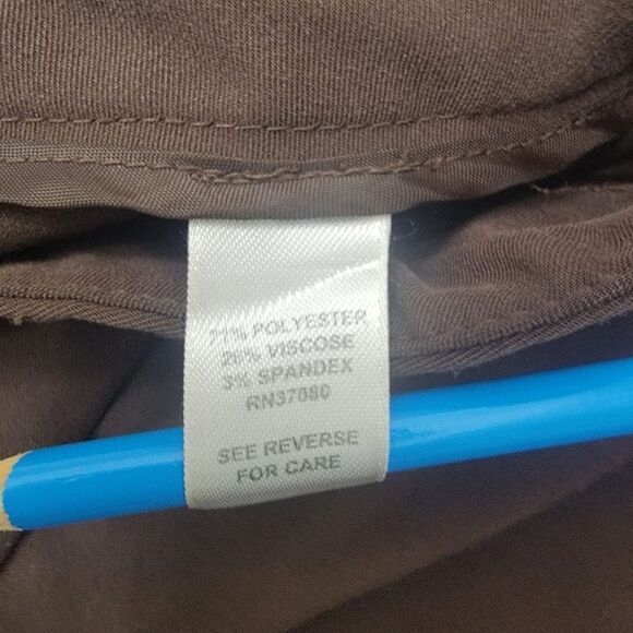 CATO Career Brown Capri Pants Comfy Fold Hem High Waisted Earthy Size 16W - Picture 7 of 8